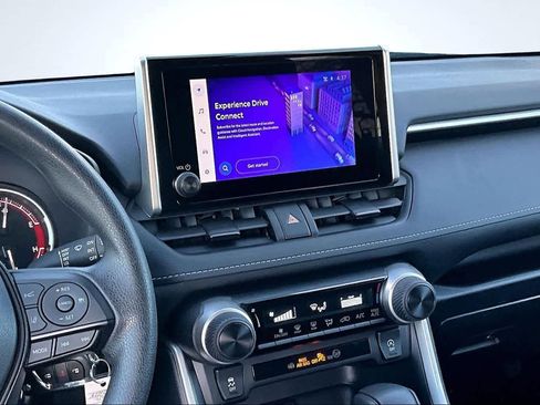 Used 2025 Toyota RAV4 LE image 16