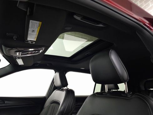 Used 2024 Jeep Grand Cherokee L Altitude image 18