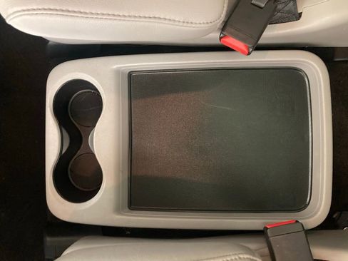 Used 2018 Honda Pilot Elite image 14