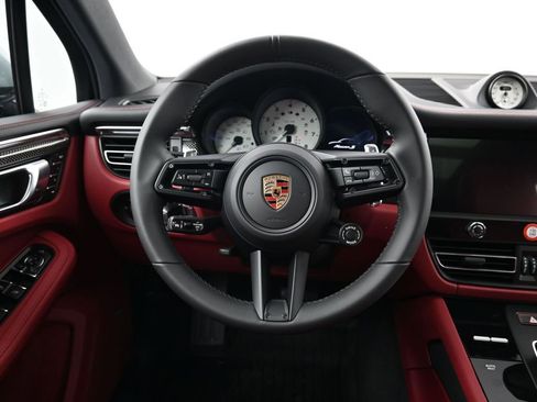 New 2026 Porsche Macan S image 13