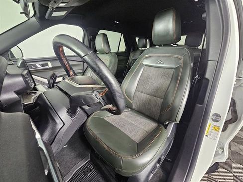 Used 2022 Ford Explorer Timberline image 28