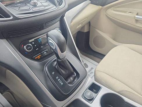 Used 2015 Ford Escape SE w/ Equipment Group 201A image 26