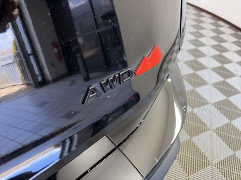 Certified 2025 Nissan Rogue SV w/ Rock Creek Premium Package image 17