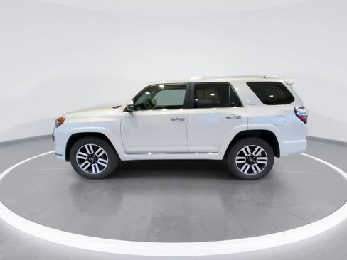 Certified 2022 Toyota 4Runner Limited image 5