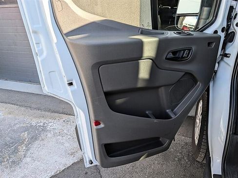 Used 2024 Ford Transit 350 XLT RWD image 17