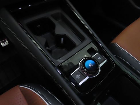 New 2026 Volkswagen Tiguan SEL R-Line image 17