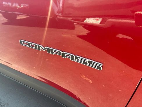 Used 2025 Jeep Compass Limited AWD/4WD image 13