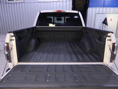 Used 2018 Ford F150 Lariat image 26