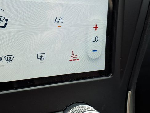 Certified 2024 Ford Edge SEL AWD/4WD image 18