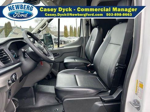 New 2025 Ford Transit 250 148 Medium Roof w/ Load Area Protection Package image 10