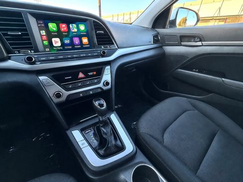 Used 2018 Hyundai Elantra SEL FWD image 20