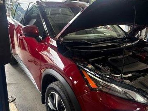 Certified 2024 Nissan Rogue SL w/ SL Premium Package FWD image 1