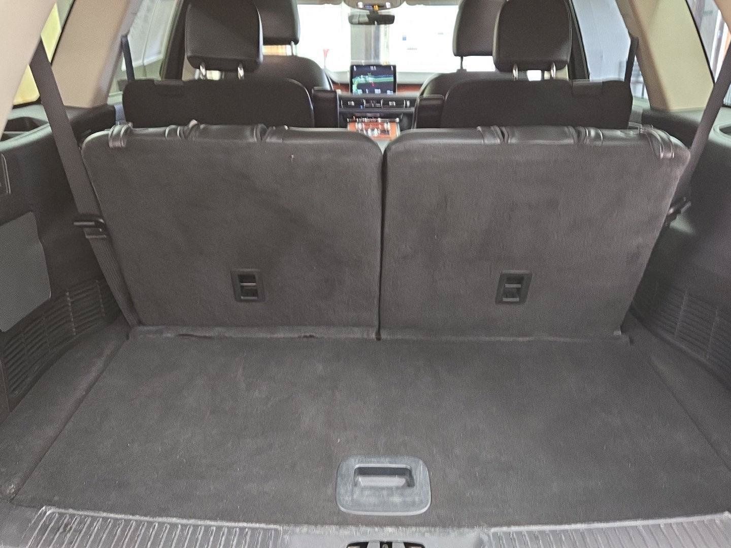 Used 2024 Lincoln Aviator Reserve AWD/4WD image 16