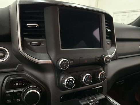 Used 2019 RAM 1500 Big Horn AWD/4WD image 42