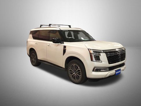 Used 2025 Nissan Armada SL w/ Captain's Chari Seat Package AWD/4WD image 3
