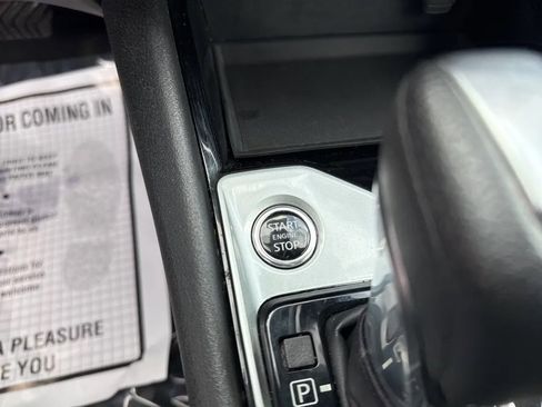 Used 2024 Nissan Altima 2.5 SV image 20