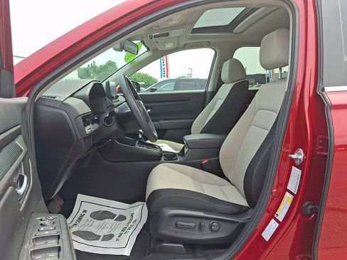 Used 2024 Honda CR-V EX image 13