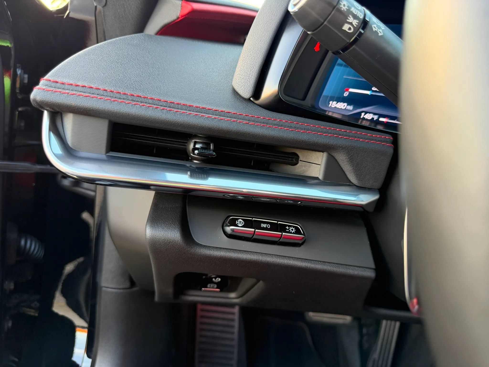 Used 2020 Chevrolet Corvette Stingray Preferred Cpe w/ 2LT Preferred Equipment Group RWD image 26