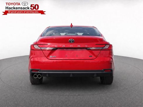 Used 2026 Toyota Camry SE FWD image 7