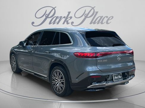Certified 2023 Mercedes-Benz EQS 580 4MATIC SUV image 3