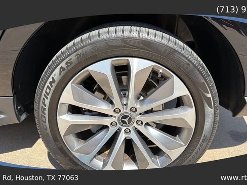 Used 2015 Mercedes-Benz ML 350 ML 350 Sport Utility 4D image 18