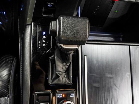 Used 2022 Toyota Tundra Platinum image 20