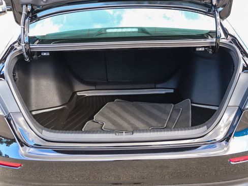 Certified 2025 Honda Accord Sport image 27