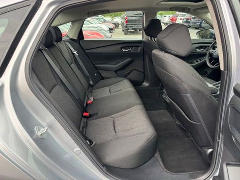 Used 2025 Honda Accord SE image 11