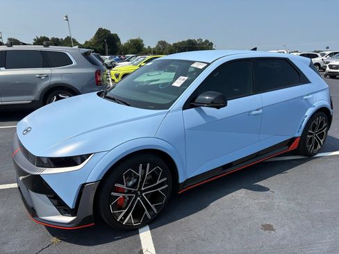 Used 2025 Hyundai Ioniq 5 N AWD/4WD image 8