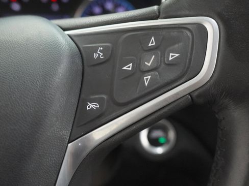 Used 2022 Chevrolet Equinox LT FWD image 16