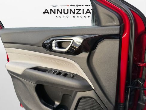 New 2026 Jeep Compass Limited image 28