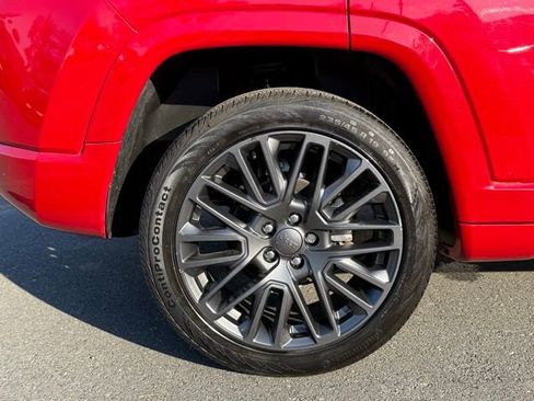 Certified 2022 Jeep Compass Limited image 22