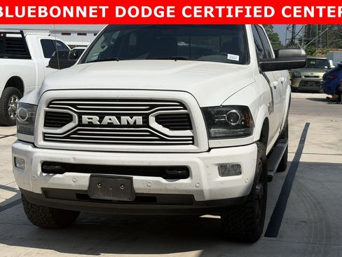 Used 2018 RAM 2500 Laramie w/ Sport Appearance Group AWD/4WD image 11