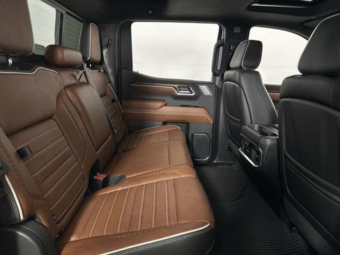 Used 2024 GMC Sierra 1500 Denali Ultimate AWD/4WD image 28