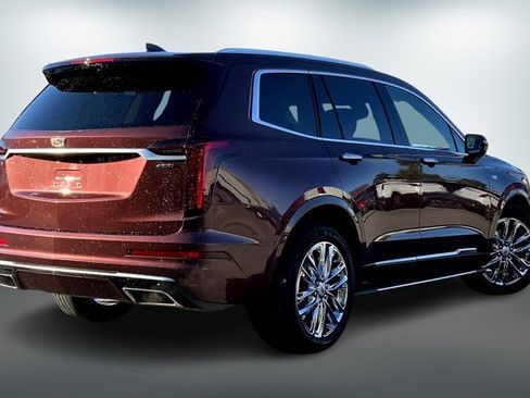 Used 2022 Cadillac XT6 Premium Luxury w/ Platinum Package image 13