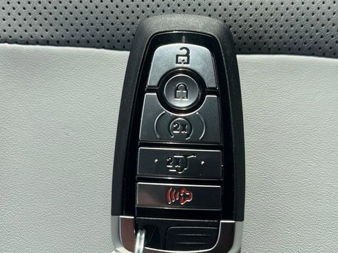 New 2025 Ford Expedition Max Platinum w/ Platinum Ultimate Package image 23