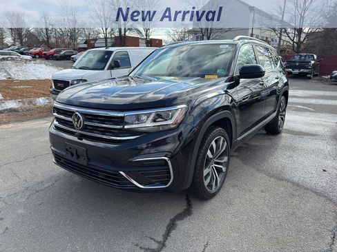 Used 2022 Volkswagen Atlas SEL Premium image 1