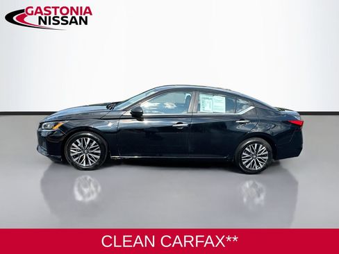 Used 2025 Nissan Altima 2.5 SV FWD image 5
