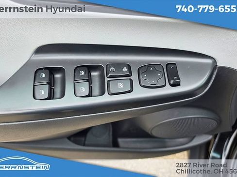 Used 2023 Hyundai Kona SEL w/ Cargo Package AWD/4WD image 15