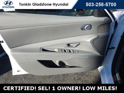 Certified 2024 Hyundai Elantra SEL image 8