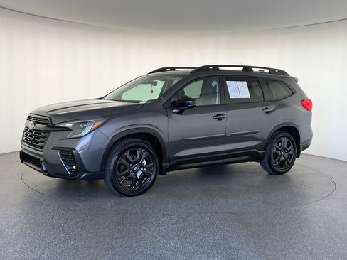 Certified 2025 Subaru Ascent Onyx Edition w/ Onyx Package AWD/4WD image 9