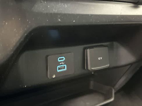 Used 2021 Ford F150 XLT RWD image 25