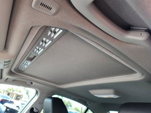 Used 2018 BMW 320i Sedan w/ Convenience Package image 54