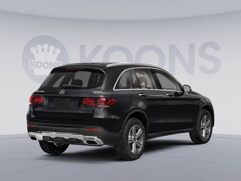 Used 2021 Mercedes-Benz GLC 300 image 2