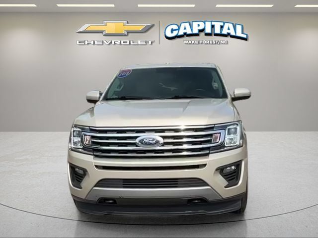 Used 2018 Ford Expedition Max XLT w/ Equipment Group 201A AWD/4WD image 8