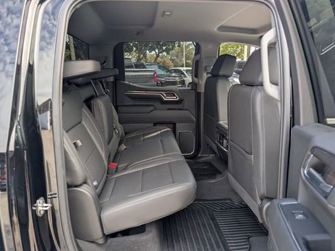 Used 2024 Chevrolet Silverado 1500 LTZ image 14