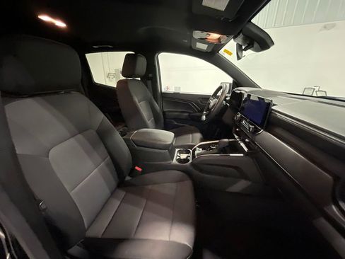 Used 2023 Chevrolet Colorado Trail Boss w/ Advanced Trailering Package image 26