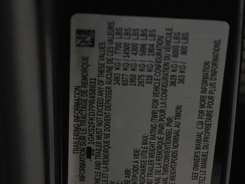 Used 2023 GMC Yukon XL SLE image 31