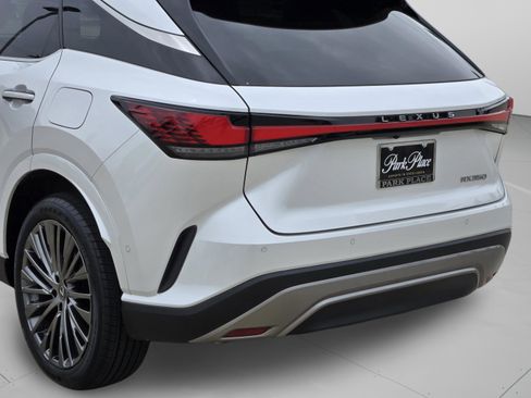 Used 2023 Lexus RX 350 FWD w/ Accessory Package (Z1) image 34