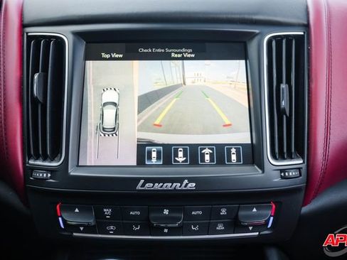 Used 2019 Maserati Levante Trofeo AWD/4WD image 80